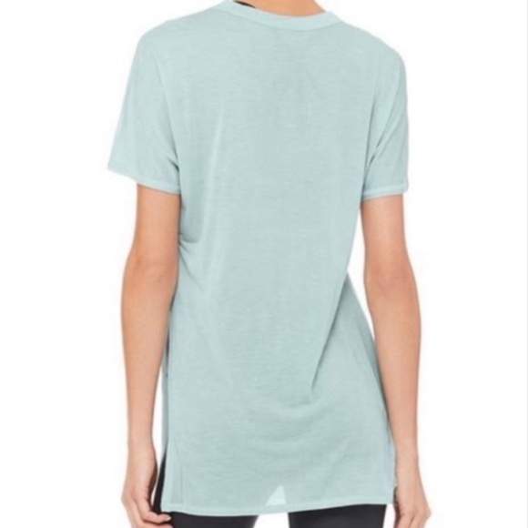 Alo Yoga Dreamer Short Sleeve Top Mint Green Blue Size Small - Picture 2 of 7